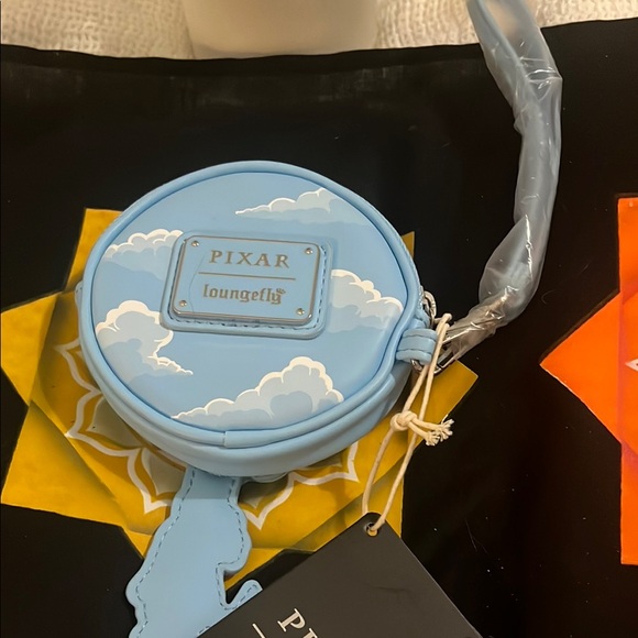 Loungefly Pixar Balloon Coin Purse - Multicolor - Picture 3 of 6